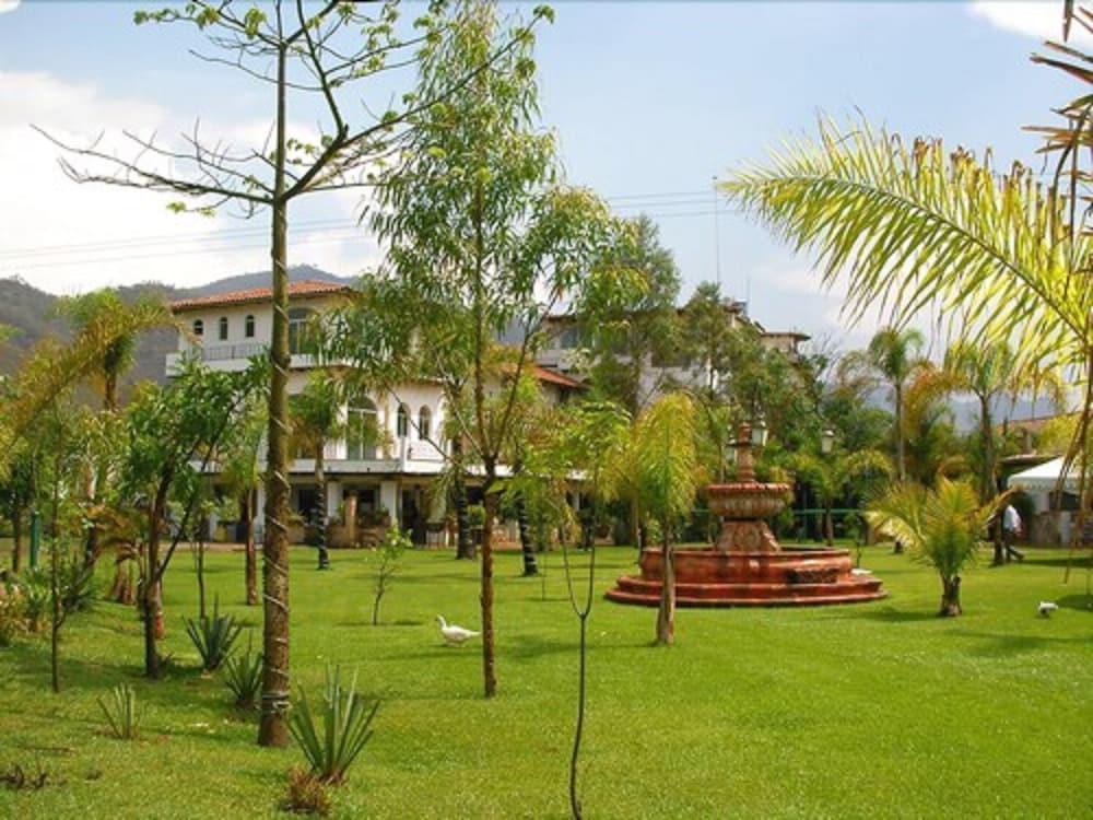 Hotel Hacienda La Puerta De Enmedio Mascota Zewnętrze zdjęcie